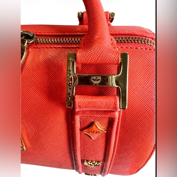 MCM Orange Leather Satchel Gold Hardware - Authentic Vintage - Picture 8 of 11